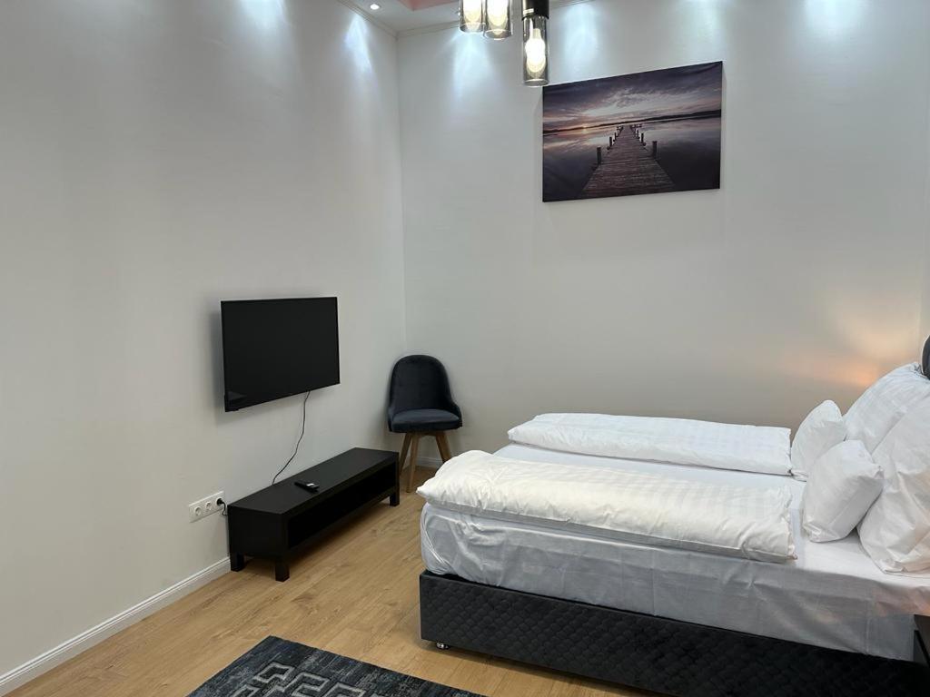 Lizu Apartmant Budapeste Exterior foto