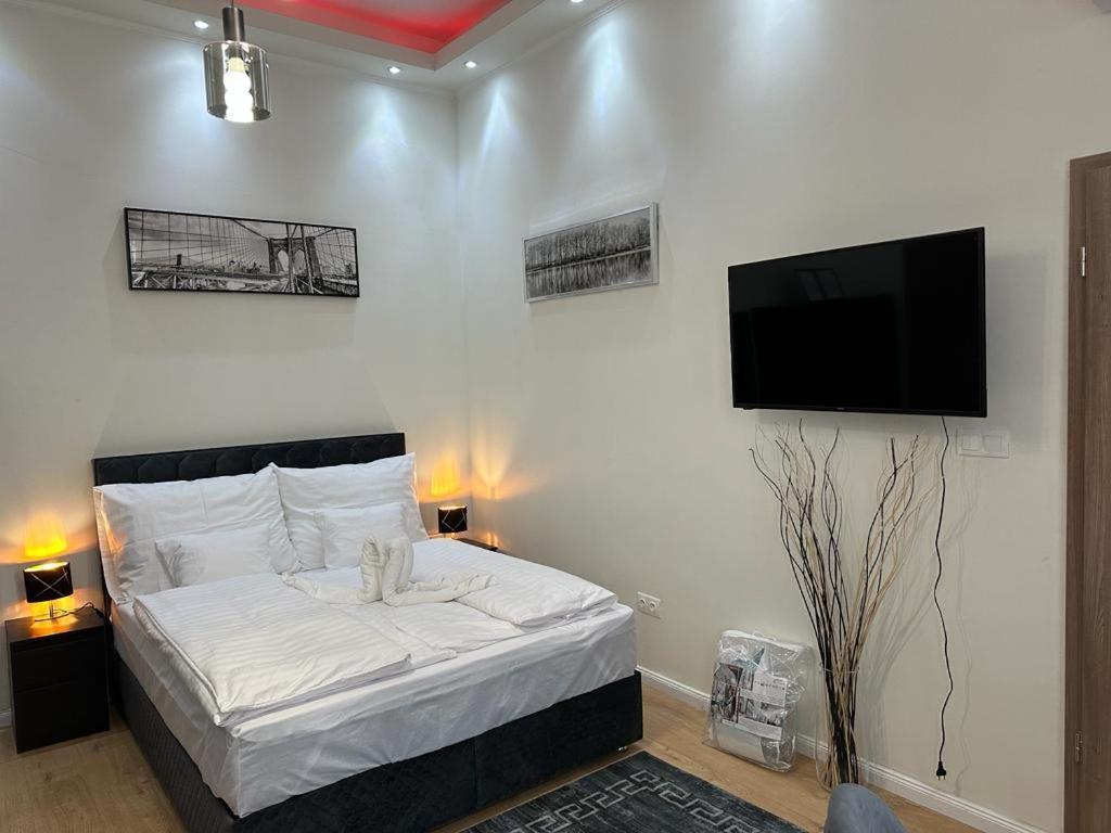 Lizu Apartmant Budapeste Exterior foto